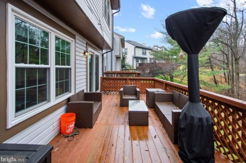 1653 Hugo Cir, Silver Spring MD  20906-5922 exterior