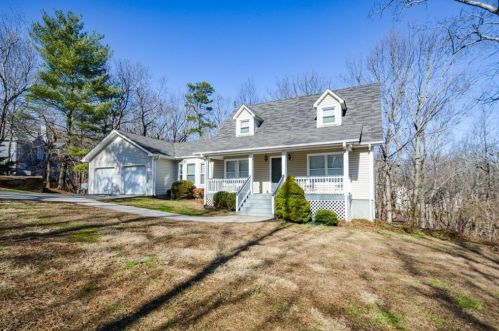 35 Stephens Ln, Big Canoe, GA 30143-3218
