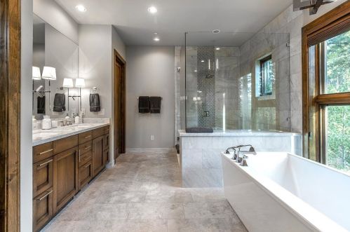 9513 Cloudcroft Ct, Truckee CA  96161-4314 exterior