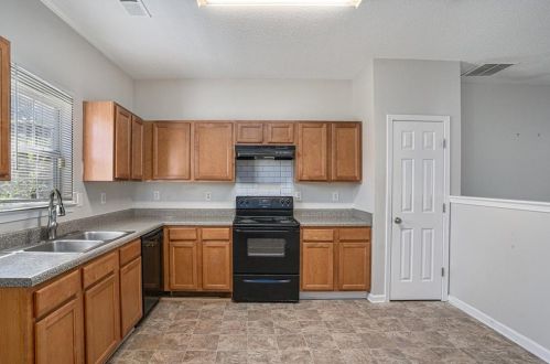 176 Odyssey Turn, Conyers GA  30012-3680 exterior