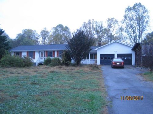 112 Hill Top Ln, Corryton, TN 37721-4816