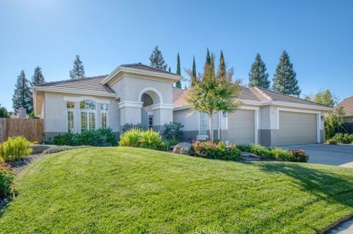 342 Jordan Ave, Clovis, CA 93611-7087