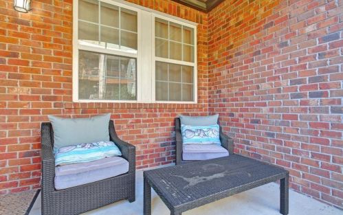 3636 Brookleigh Ln, Atlanta GA  30319-2219 exterior