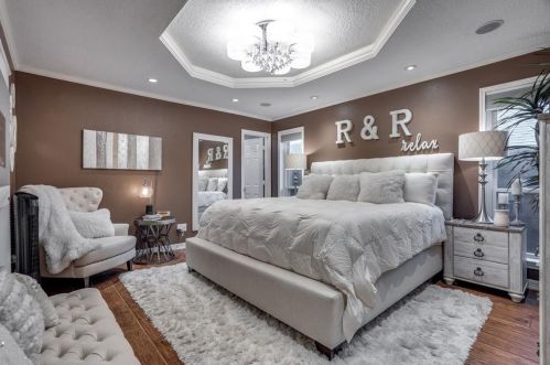 1521 Barclay Dr, Carrollton TX 75007-2836 exterior