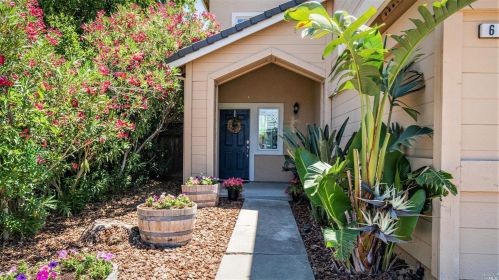 637 Grafton Way, Vacaville, CA 95688-8582