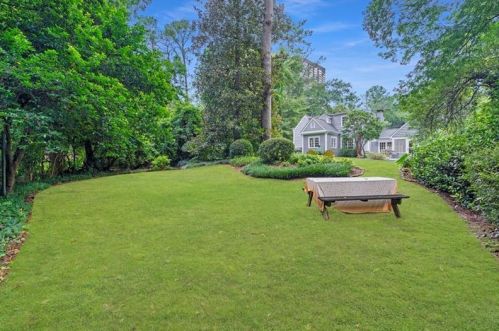 945 Eulalia Rd, Atlanta GA  30319-1306 exterior