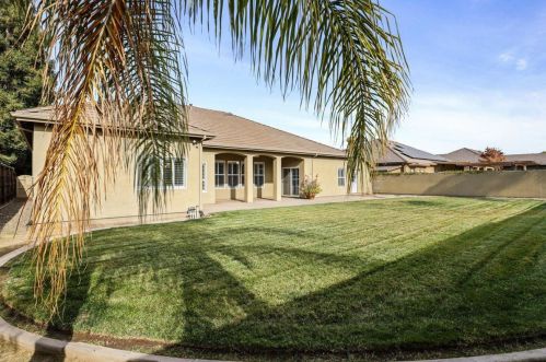 2008 Kendall Ave, Modesto, CA 95355-3280