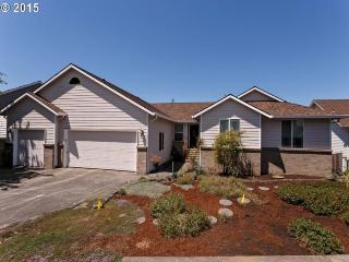 16235 Snapdragon Ln, Portland, OR 97223-0634
