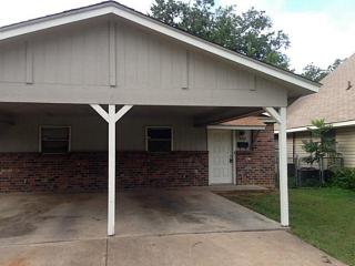 4919 Lovell Ave, Fort Worth TX  76107-5328 exterior