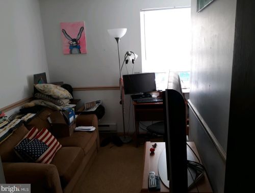 1081 Monticello Ln, Lancaster PA  17603-9410 exterior