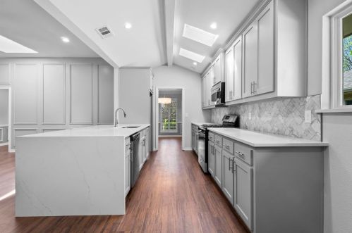 7405 Foxworth Dr, Dallas TX  75248-3037 exterior