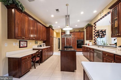 468 State Rd, Princeton NJ  08540-1412 exterior