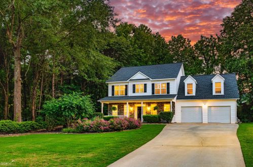231 Pine Cres, Newnan, GA 30265-3350
