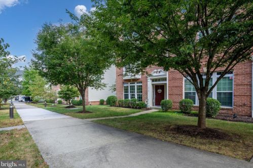 15169 Leicestershire St, Woodbridge VA  22191-6405 exterior