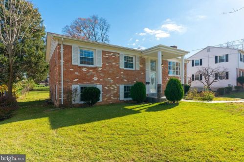 14205 Franklin St, Woodbridge, VA 22191-2524