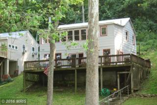 1559 Knott Rd, Shepherdstown WV  25443-5048 exterior