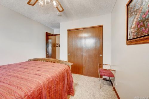 1616 Nile Ct, Aurora CO 80012-5224 exterior