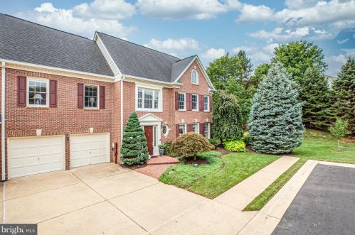43497 Monarch Beach Sq, Leesburg, VA 20176-3932
