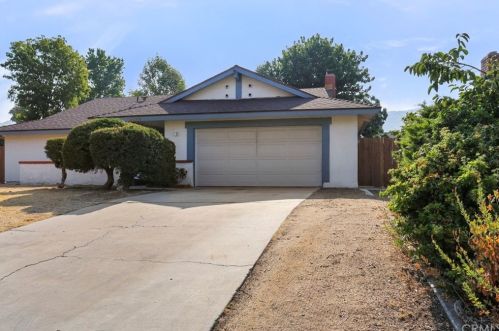 3420 Bahia Pl, Riverside, CA 92507-4023