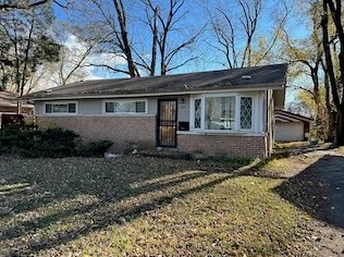 3115 Sussex Ave, Dixmoor, IL 60428-4625