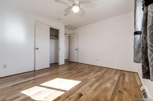 6256 Peakview Pl, Englewood CO 80111-4327 exterior