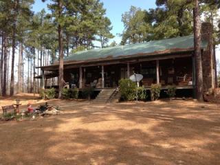 1032 Columbia Road 104, Waldo, AR 71770-9503