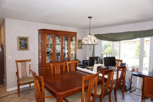 1243 4 St, Simi Valley CA 93065-3247 exterior