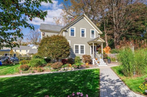 70 Lincoln St, Keene, NH 03431-3247