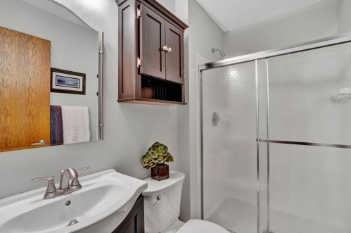 3735 Greensboro Dr, Saint Paul MN  55123-2242 exterior