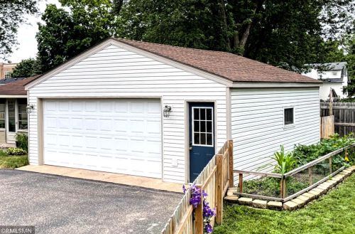 4816 Bald Eagle Ave, Saint Paul MN  55110-2954 exterior