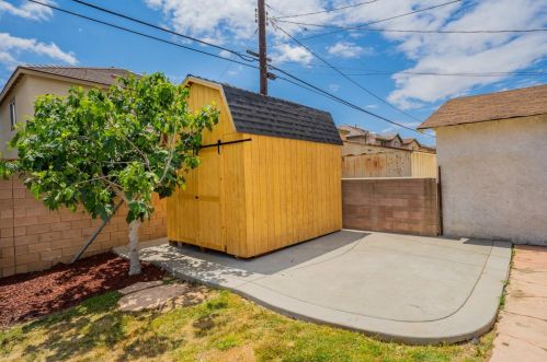 5318 Rochester St, Riverside CA  92504-2136 exterior