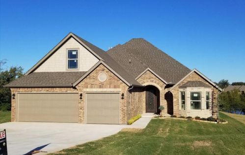 3511 Estate Dr, Norman, OK 73072