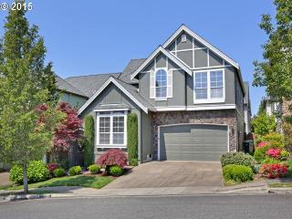 12599 Forest Spring Ln, Portland, OR 97229-9360