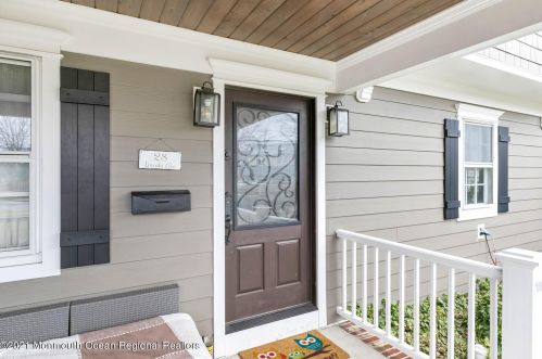 28 Lincoln Ave, Locust, NJ 07760-2047