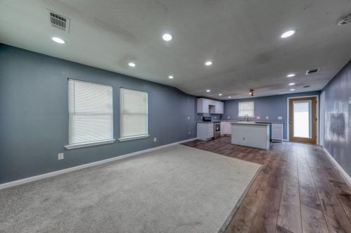 2816 Van Horn Ave, Fort Worth TX  76111-3633 exterior