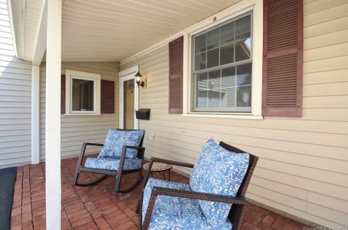 22 Van Ness St, Norwalk CT  06850-2934 exterior