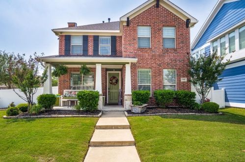 1501 Sycamore St, Aubrey, TX 76227-7886