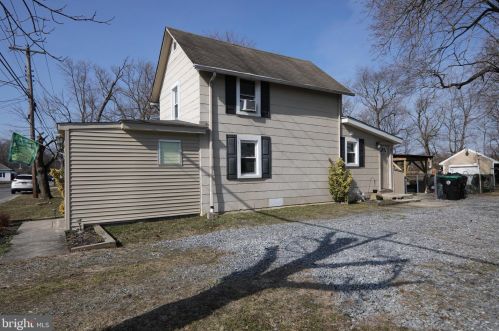 507 Church Rd, Erial, NJ 08081-2515