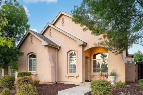 1451 Yosemite Dr, Chico, CA 95928-8444
