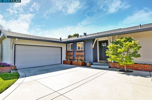 4226 Churchill Dr, Concord, CA 94521-3441