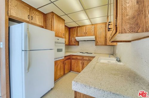 1115 Harvard St, Glendale CA  91205-4626 exterior