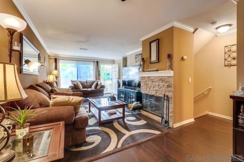 13802 Pinkard Way, El Cajon, CA 92021-1966