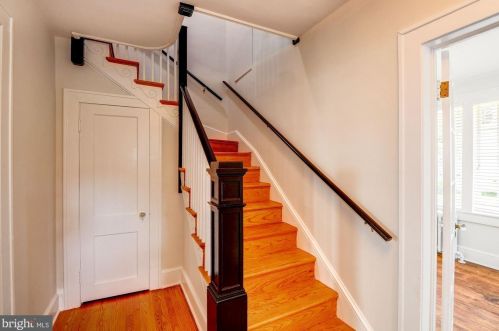 8603 Mayfair Pl, Silver Spring MD  20910-4303 exterior