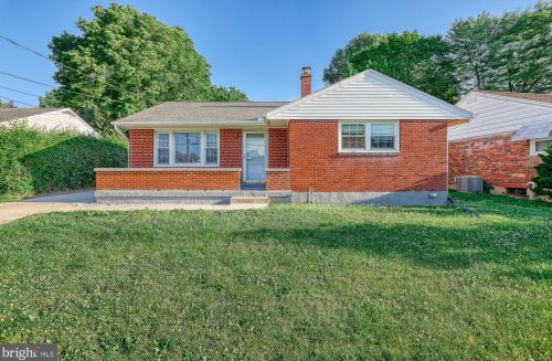 3613 Colonial Rd, Harrisburg, PA 17109-2118