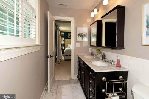 255 Lower Magothy Beach Rd, Severna Park MD  21146-2118 exterior