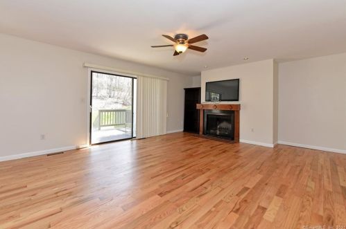 182 Conestoga Way, Glastonbury, CT 06033-3362