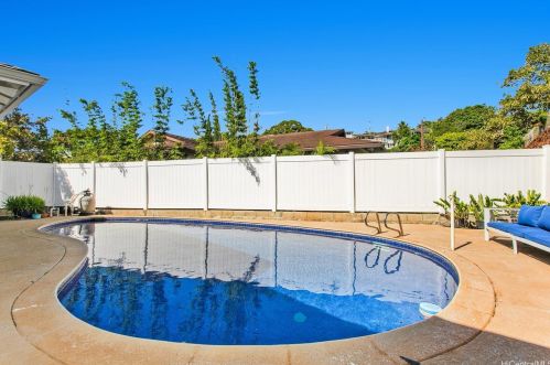 1904 Iwi Way, Honolulu HI  96816-3908 exterior