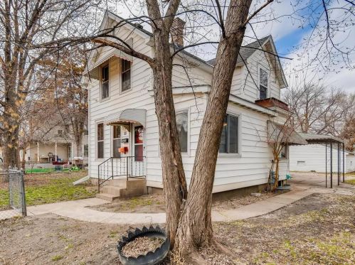 659 Charles Ave, Saint Paul, MN 55104-2717