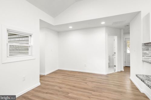 20 Morgan Ave, Trenton NJ  08619-3416 exterior