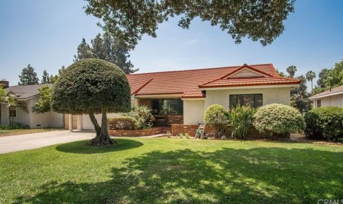 20 La Sierra Dr, Arcadia, CA 91007-4019
